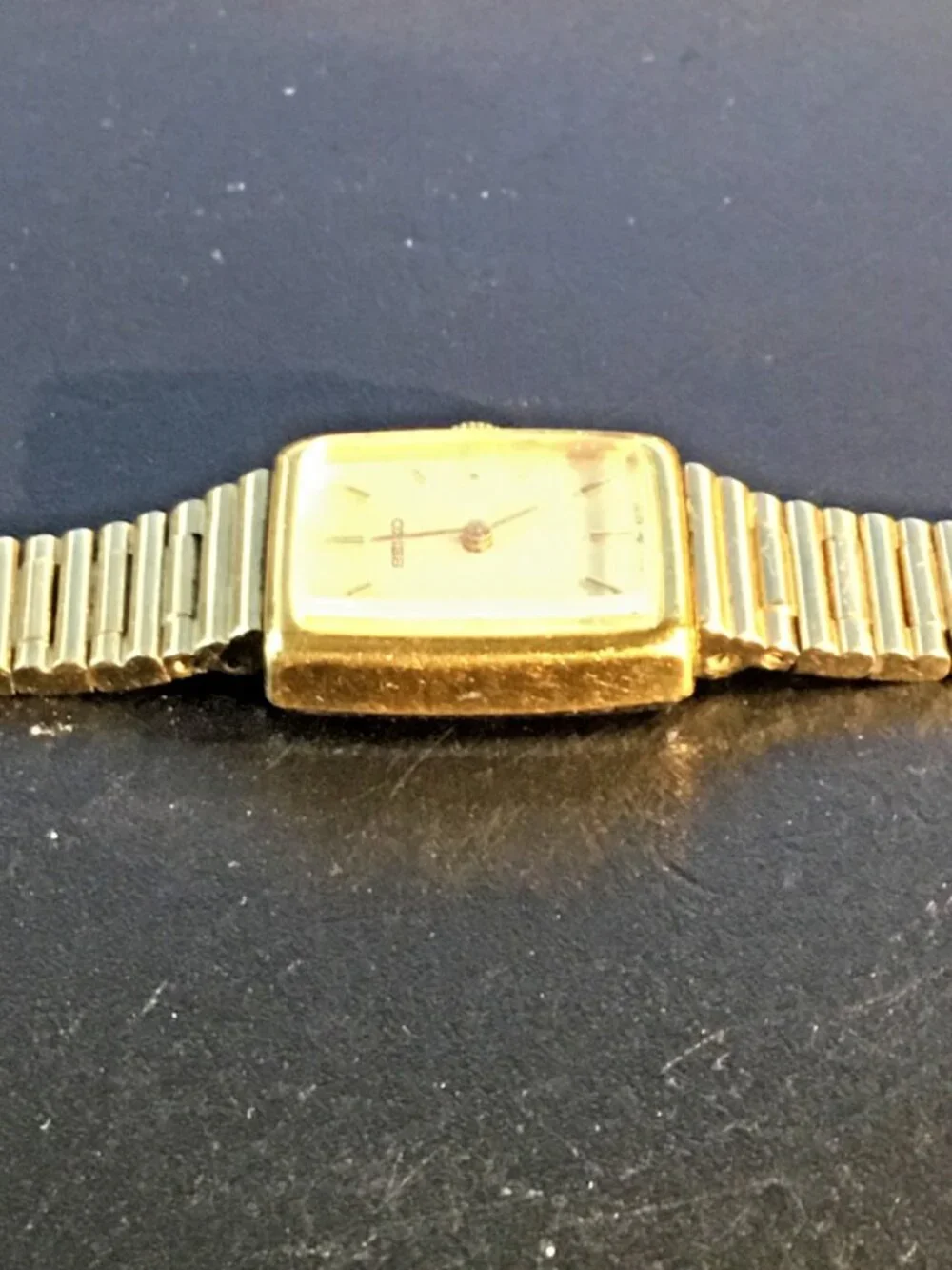 Vintage 1978 Seiko 11-4809 Ladies Manual Wind Gold Tone Mechanical Watch Runs